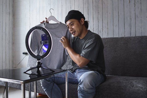 les influenceurs lifestyle à suivre sur les réseaux sociaux