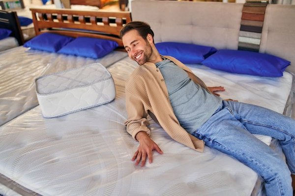 Matelas mousse ou ressort : lequel choir pour un sommeil réparateur ?
