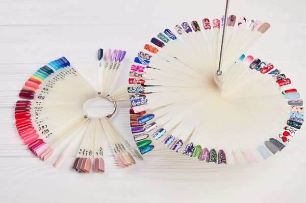 Déco d'ongles : comprendre le nail art d'été